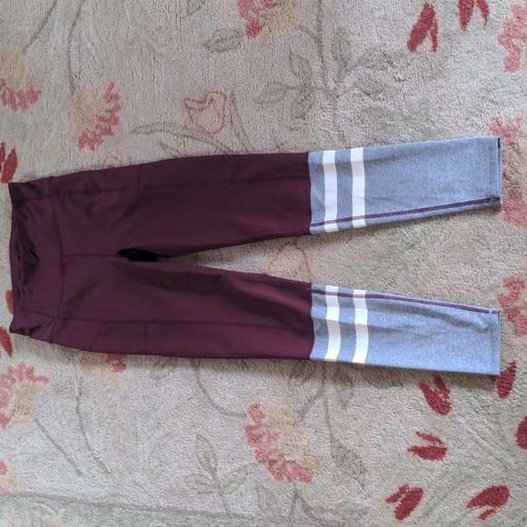 🆕 UO Without Walls Leggings - Picture 2 of 8